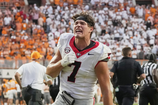 The AP Top 25 college football rankings are almost here. Will Georgia and USF hold onto spots?