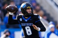 Deadspin | QB change expected for Kentucky against Eastern Michigan