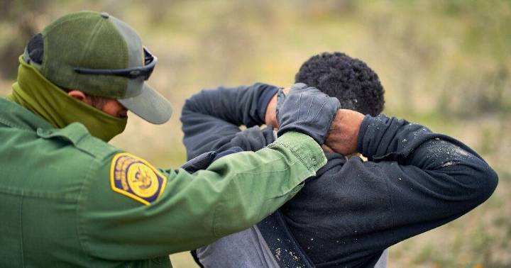 Federal prosecutors in San Diego file 102 border