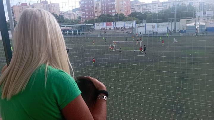 El ruido y el riego de un campo de fútbol, vistos para sentencia