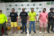 Capturan a tres hombres que adherían cocaína a buques con destino a Puerto Rico