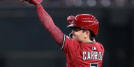 Corbin Carroll joins 30-30 club in D-backs' win over Phillies