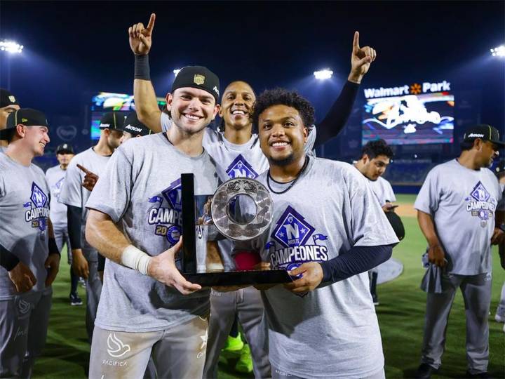 Los Charros de Jalisco van a la Serie del Rey
