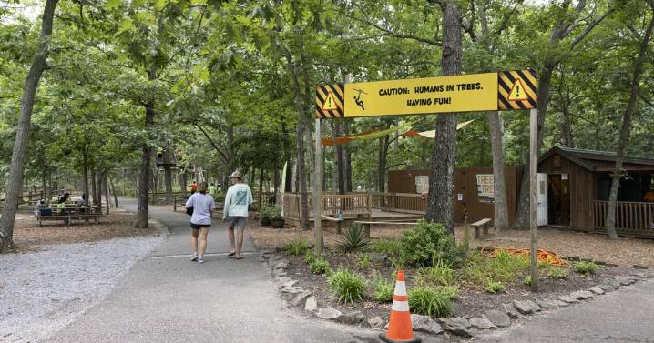 Cape commissioners delay vote on zoo improvements