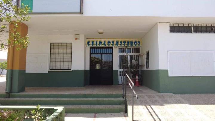 El primer curso en San Fernando sin el colegio Los Esteros: el Ayuntamiento ya tiene un plan