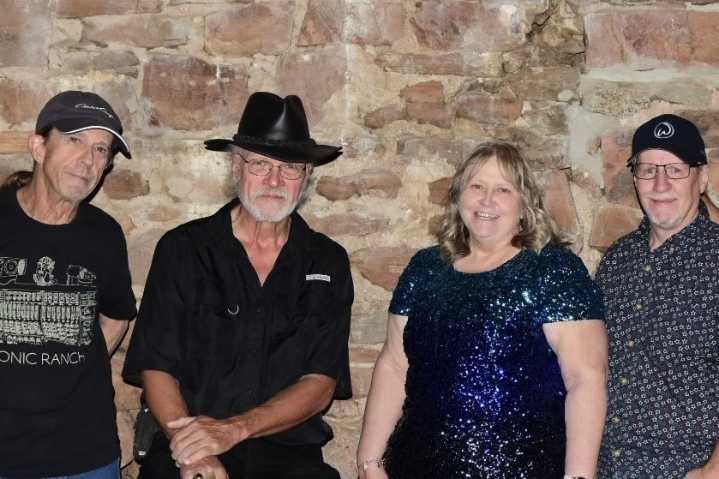 Where to find live music in Cedar ...