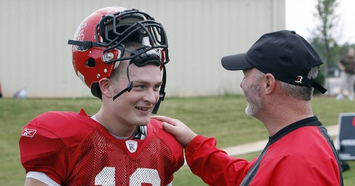 Report: Connor Shaw, Georgia native and ex-SEC QB, hospitalized after collapse
