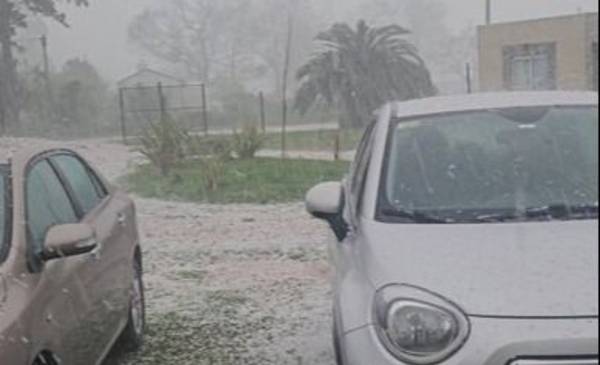 ¿Viene para La Plata? Impresionante caída de granizo en Chascomús: "Todo blanco, como si hubiese nevado"