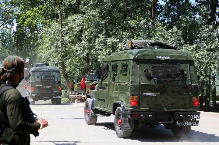Jammu Kashmir: Five Army Personnel Injured in Road Mishap