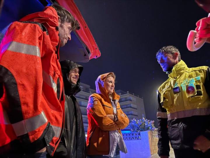 Más de 370 efectivos municipales trabajan en servicios relacionados con la alerta roja por lluvias en Valencia