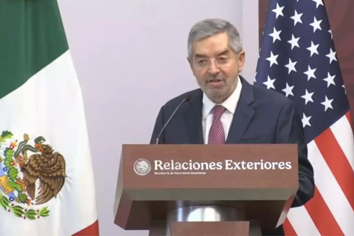 México y Estados Unidos acuerdan reforzar cooperación en seguridad, migración y combate al fentanilo