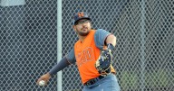 Reporta Darick Hall a pretemporada de Naranjeros de Hermosillo