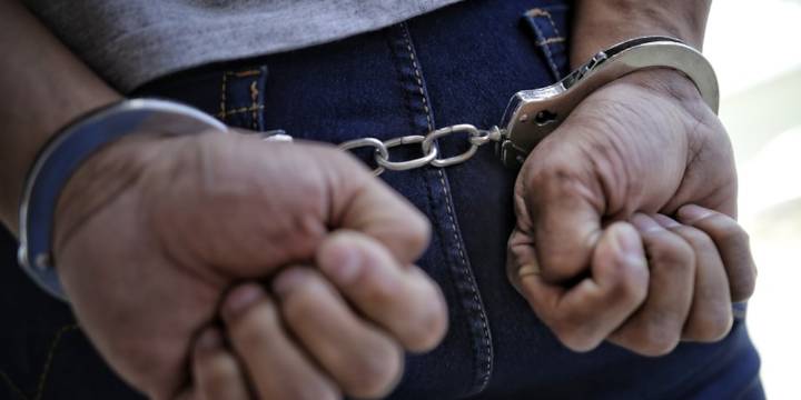 Colombiano detenido por asesinar a su pareja en España había sido expulsado del país: lo habían arrestado antes por tratar de asfixiarla