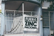 Vecinos exigen salida de Zinc Nacional tras explosión e incendio