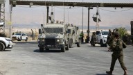 El cierre "hasta nuevo aviso" del único paso entre Jordania y Cisjordania agrava el aislamiento de Palestina