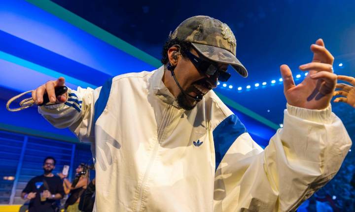 Bad Bunny impone nuevo récord como el artista más visto en Amazon Music