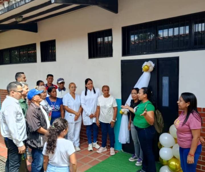 Reinauguran consultorio popular de Boquerón gracias a proyecto comunal
