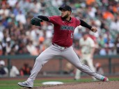MLB: El Venezolano Eduardo «E-Rood» Rodríguez apoya en la victoria de los Cascabeles de Arizona