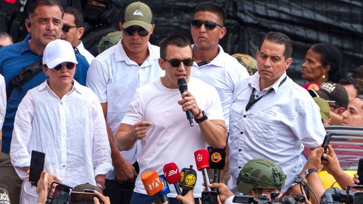Noboa advirtió que no cederá ante quienes buscan "desestabilizar" a Ecuador