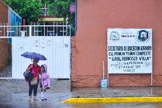 Tormenta Lorena se forma en el Pacífico y traerá lluvias intensas en varios estados