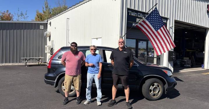 Maine Veterans Project donates vehicle to vet who'd waited months