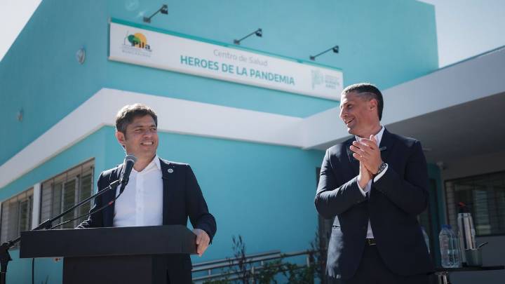 Kicillof: "El domingo las urnas le dijeron basta al que ajusta" El gobernador bonaerense efectuó fuertes críticas al gobierno de Javier Milei durante una serie de actividades que encabezó en la Quinta