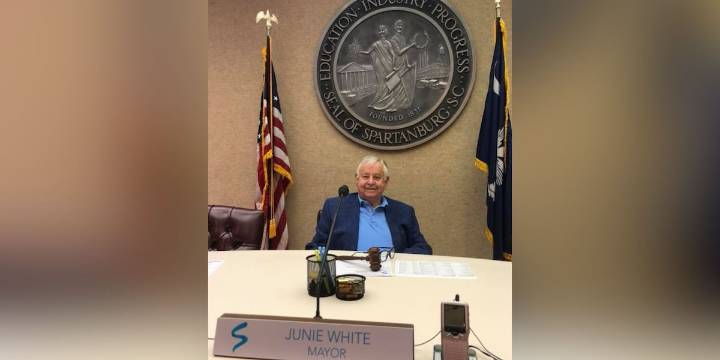 Former Spartanburg mayor Junie White dies at 87