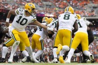 Browns block late FG, edge Packers with FG at buzzer