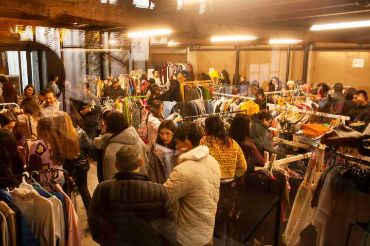 Feria Drop regresa este sábado a Talca con ropa usada y DJs en vivo