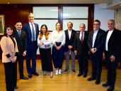 Cambio Radical y Centro Democrático se alistan para cumbre de oposición