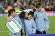Vive Messi de manera emotiva último juego en Argentina