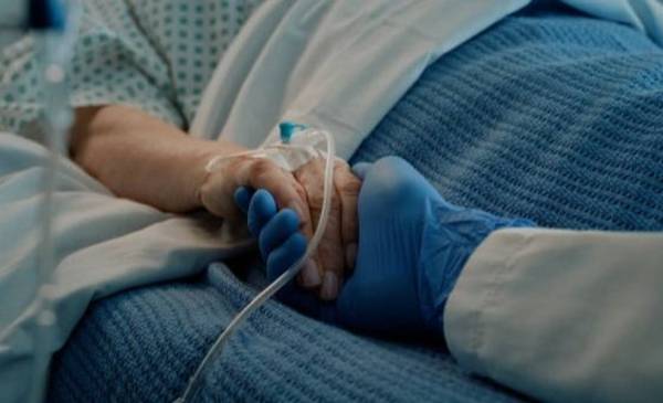Una mujer murió por 8 minutos y cuando volvió a la vida reveló que vio en "el más allá"