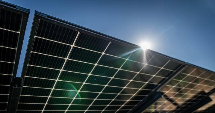 Coordinador limita a 17 pequeñas centrales solares por eventual incumplimiento en parámetros de operación