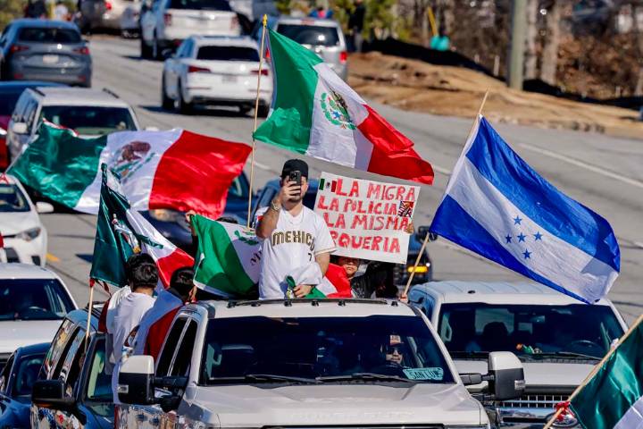 Mes de la Herencia Hispana: Celebrar y resistir