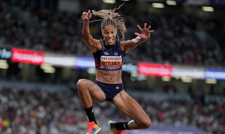 “¡Aquí estoy de vuelta!”: Yulimar Rojas reaparece tras lesión y avanza a la final de salto triple en el Mundial
