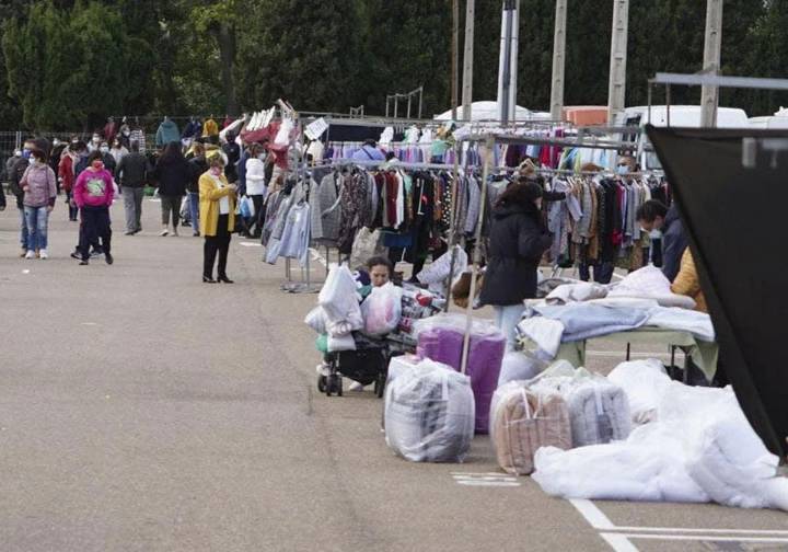 El Rastro se traslada a la zona del cementerio durante los domingos de septiembre