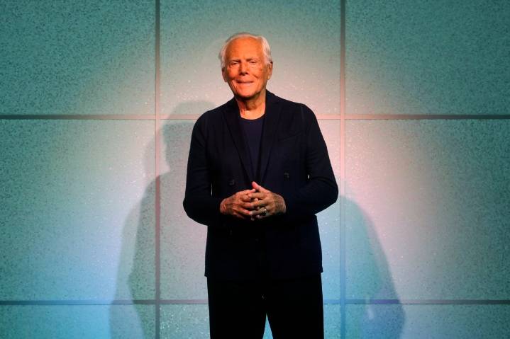 Muere Giorgio Armani: Famosos le dan el último adiós al diseñador italiano