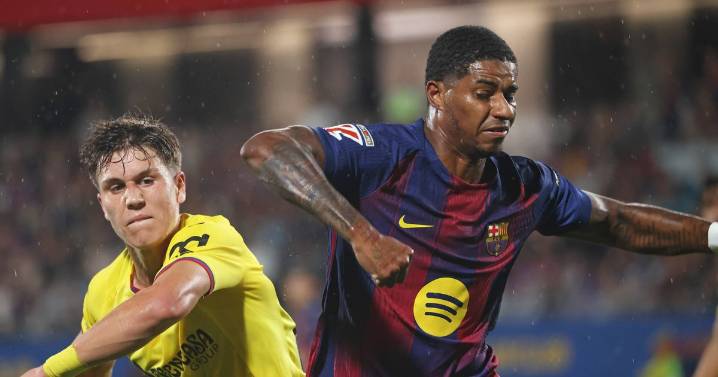 Marcus Rashford responds to Hansi Flick after breaking rule as Barcelona boss speaks out