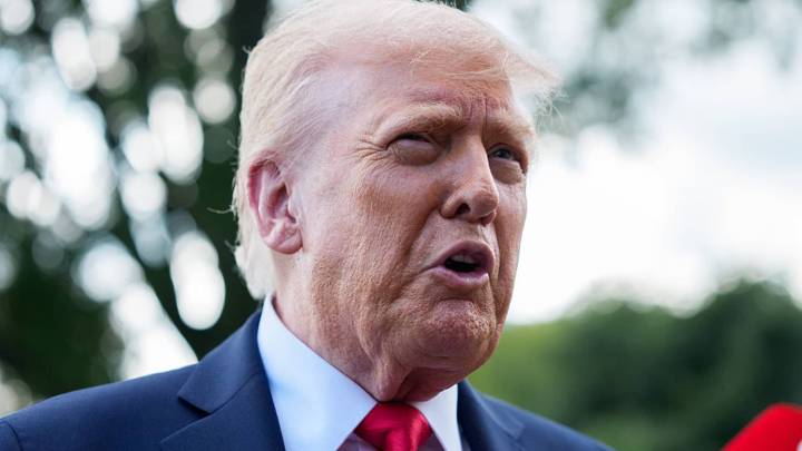 Trump vows national emergency in Washington, D.C. over ICE dispute