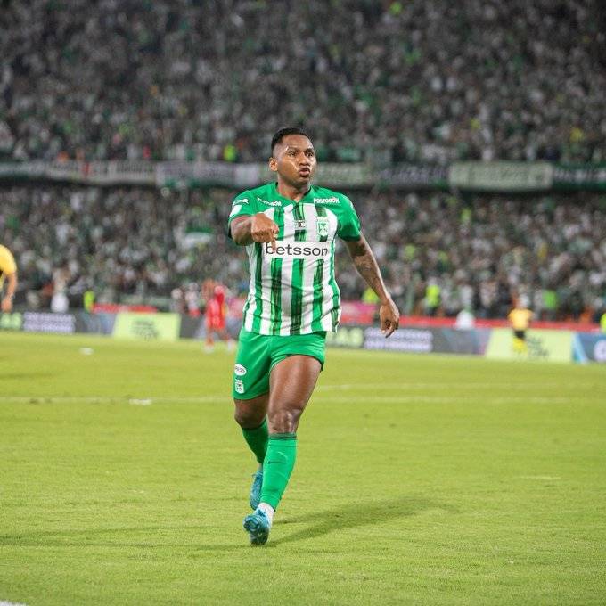 Nacional busca retener a Morelos pese al interés de otros equipos