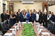 Almaraz entregó al Honorable Cabildo el 1er Informe de Gobierno