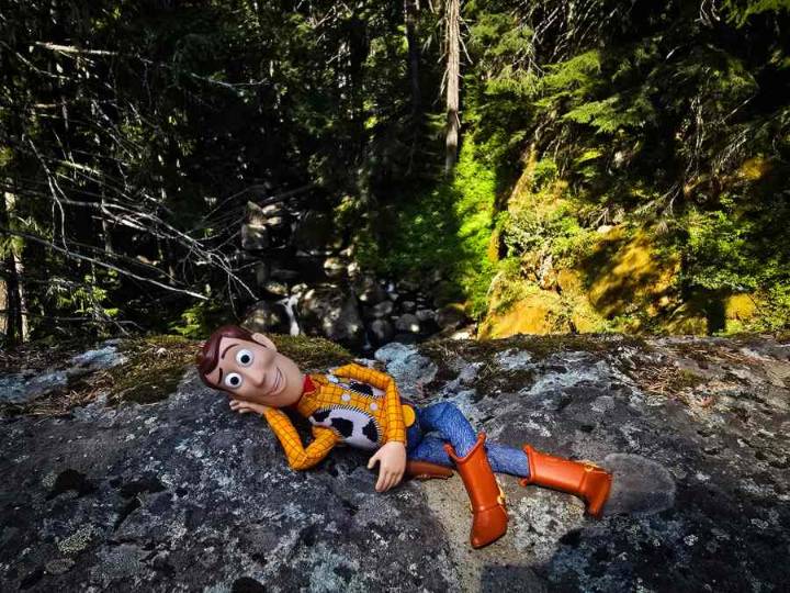 'Restored faith in humanity': Wisconsin mom praises Texas city for mailing toddler's lost Woody toy home