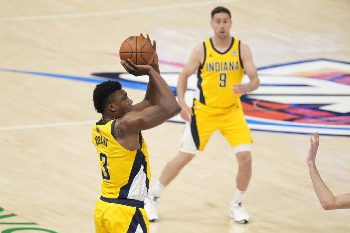 Deadspin | Thomas Bryant, Cavaliers agree to free-agent deal