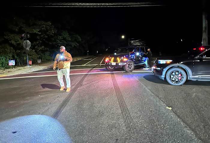 New Hampshire police say multiple gunshot victims at country club. 1 suspect in custody