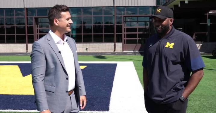 INTERVIEW: Moore looks back on Underwood's debut, ahead to Oklahoma showdown