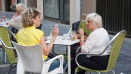 Cafés y Bares de Zaragoza, ante la nueva ley antitabaco: "Debería depender de los establecimientos"