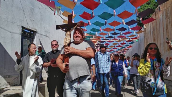 Diócesis de Carúpano celebró con una marcha y una misa en la catedral el Jubileo de las Comunicaciones