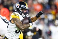 RB Jaylen Warren, Steelers agree to 2
