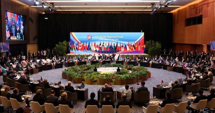 China pushing ASEAN to seal trade pact upgrade as US tariffs bite