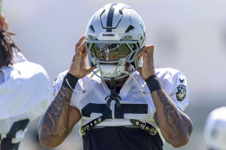 Raiders inactives: Decamerion Richardson out against Commanders
